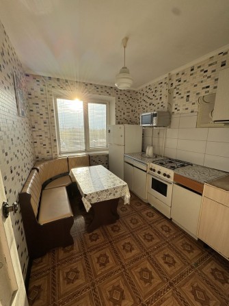 Оренда 2 кімн. квартири , меблі , техніка! Пр-т Левка Лукʼяненка! - фото 1