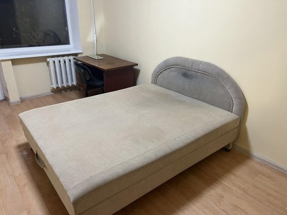 Сдам срочно 2 комнатную квартиру. Дніпро