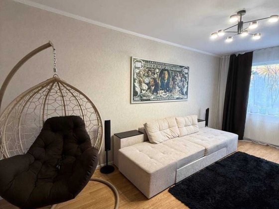 Оренда трикімнатної квартири в рні ПЗР, Епіцентр Черкассы