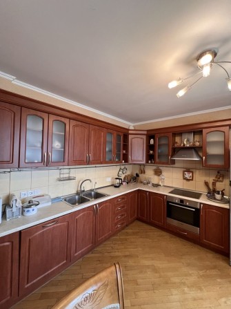 Оренда! Здається вперше! 3-к квартира в центрі! - фото 1