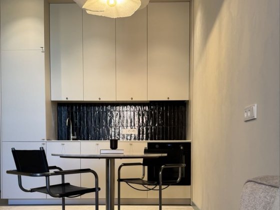 Оренда дизайнерська нова квартира біля метро сирець Киев