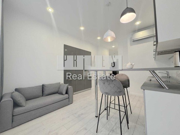 Оренда в ЖК Новопечерские Липки 2 комнатная 60м2 Драгомирова 16 - фото 1