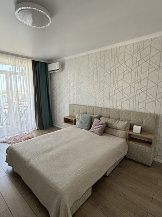 Простора 1 кім. Квартира в жк Графський - фото 1