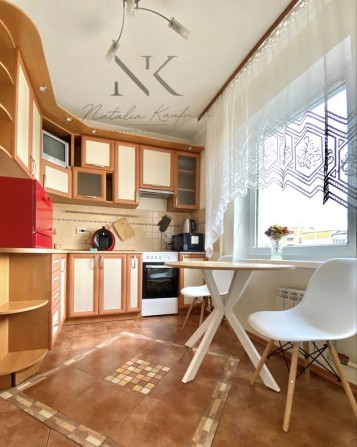 Оренда однокімнатної квартири 42м2  на Ахматової 4 - фото 1