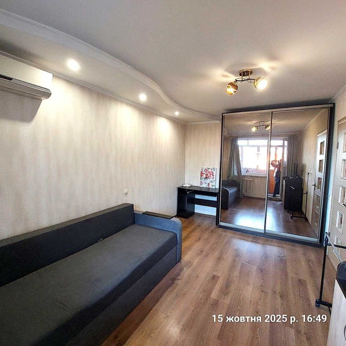 Оренда 1-кім. квартири біля метро — економія коштів і часу! - фото 1