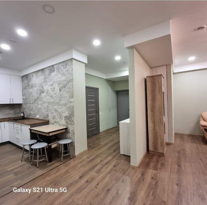 От месяца! Новострой! Пр. Слобожанский возле макдоналдса. Левый берег - фото 1