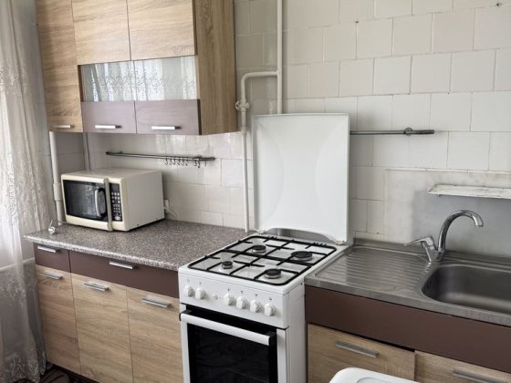 Сдам 1 к квартиру на Левом Берегу на Солнечном Дніпро