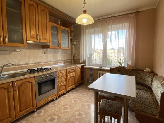 Сдам 3-к квартиру на Победе-6 Дніпро