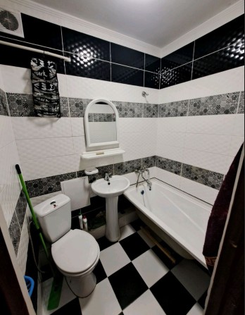 Вільна! Центр! ТРЦ Глобал. 2х.кв на будь-який термін.Військовим скидка - фото 1