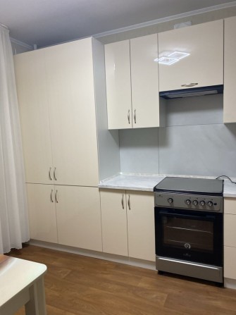 Перша здача нової 2 кімнатної квартири на Поділлі - фото 1