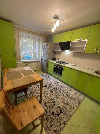 Довготривала оренда 3к квартири на вул. Стеценка - фото 1