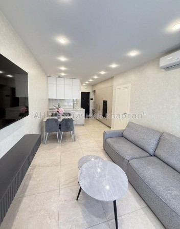 Оренда 1-кімн.квартири ЖК White Lines, метро Голосіївська - фото 1