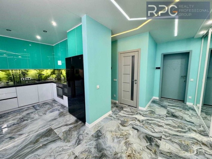 Однокімнатна квартира 68м2 ЖК Берестейський, автономне житло - фото 1