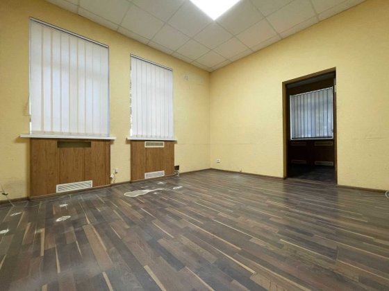 Сдам пустую 3к квартиру низ пр.А.Поля/парк Глобы/Центр! Днепр