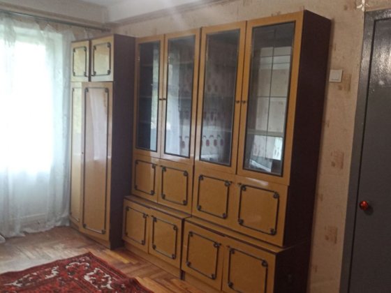 Сдвю 1кв.Чумаченко/Центр Космоса/Космет.ремонт, меб,хол,бойлер.