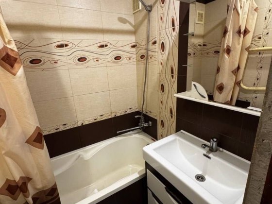 Оренда 2х кімнатної квартири у Комунарському р-ні (Радіо 26) Запоріжжя