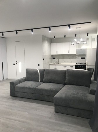 Двокімнатна на Іллєнко від власника - фото 1