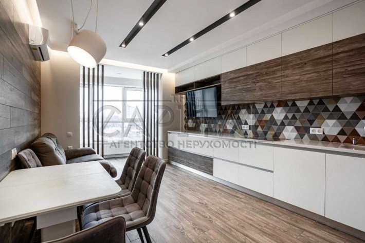 Аренда  Квартира ЖК Владимирской Центр - фото 1