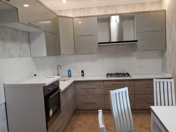 Здам 1 квартиру в центрі  на будь-якій час в нобудові з АО Житомир