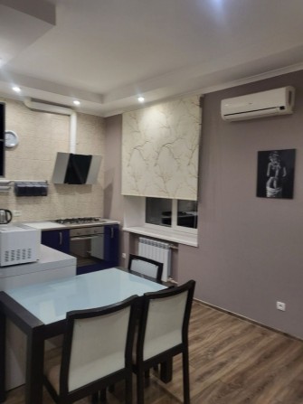 Сдаётся 2 ком. кв. по ул.Незовисимой Украины в Вознесеновском районе! - фото 1