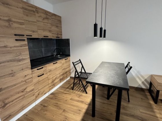 Затишна з капітальним, Новим ремонтом Кропивницький