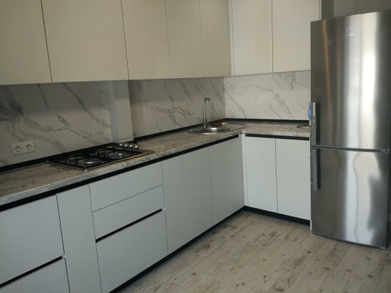 Здам 1 кімнатну сучасну квартиру в центрі на любий час оренди Житомир