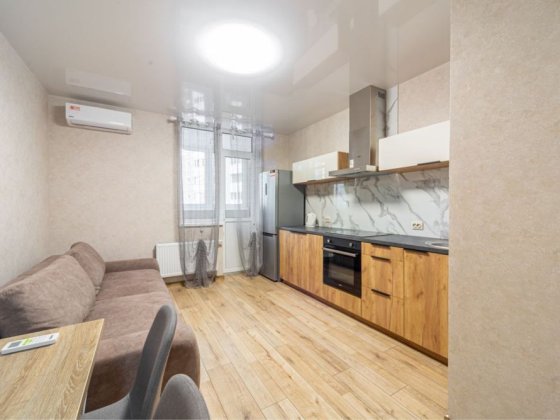 Сучасна квартира жк "Навігатор" Балтійский пр.3-а. Оболонський район. Киев