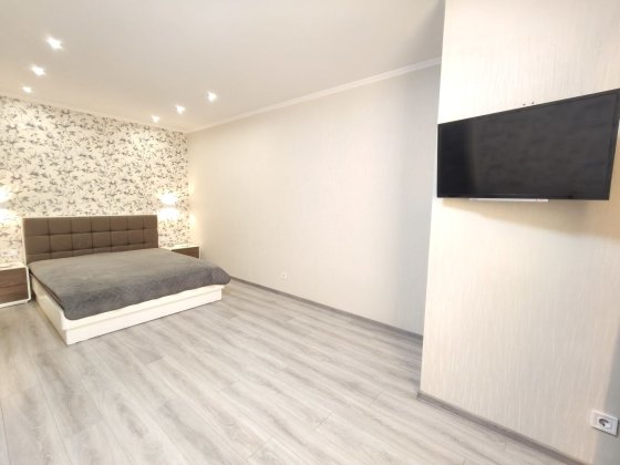 Оренда 2х.кв+ кухня-студія в будинку приватного/ закритого типу,річка Житомир