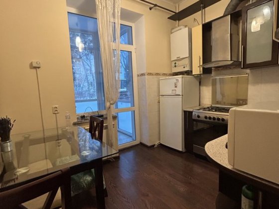 Здам  2-х кімнатну квартиру на Небесної сотні з Автономним опаленням Житомир