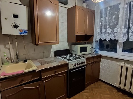 Здам  квартиру на Польовій Житомир