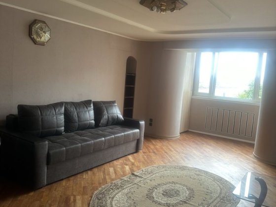 Сдам 1 квартиру студию на Бородинском