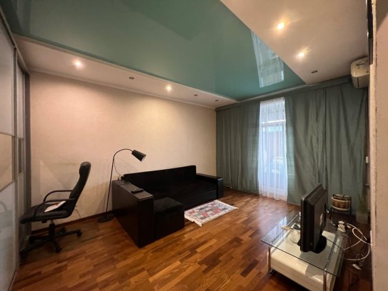 Здаю 1к Сечових Стрільців 103,32/26/6м  7/7ліфт Київ