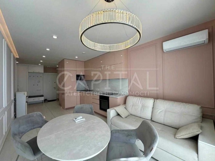 Аренда квартиры ул. Джона Маккейна, Францускый Кварал 2 Печерск - фото 1