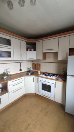 Сдам 3х ком.кв. на Песках - фото 1