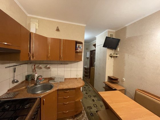 Здам 1 квартиру в Хортицькому р-ні.