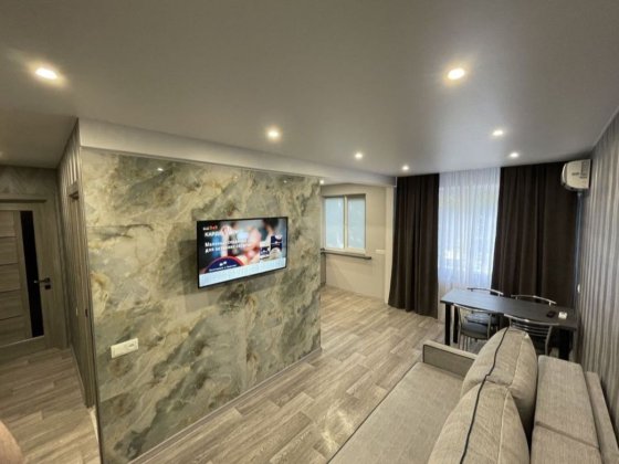 Сдам 1к квартиру в Центре. Дніпро