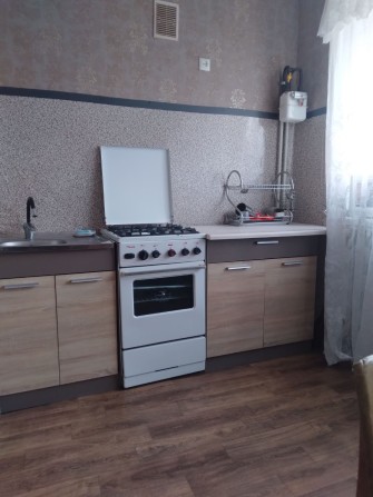 Здам 2 кім.кв.вул.Шкільна,меблі і техніка. - фото 1