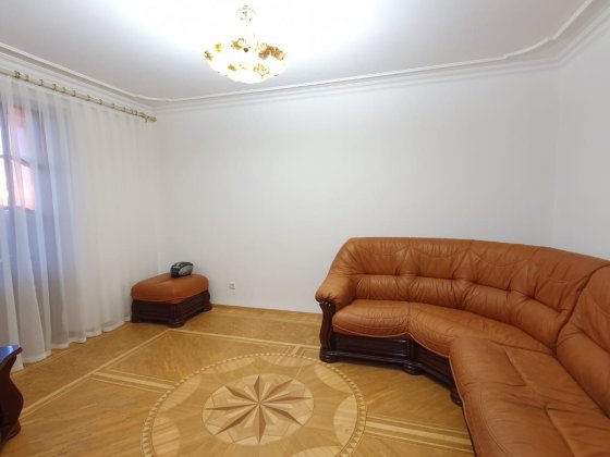 Аренда двухкомнатной квартиры ж/м Левобережный пр. Мира, рядом Караван Дніпро