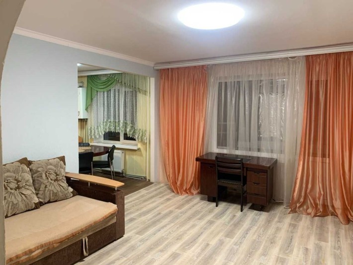 Оренда 2кімн Шкільний, 8/9 пов - фото 1