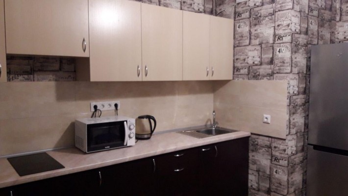 Ж.К.Варшавський ,проспект Европейського Союзу 41 - фото 1