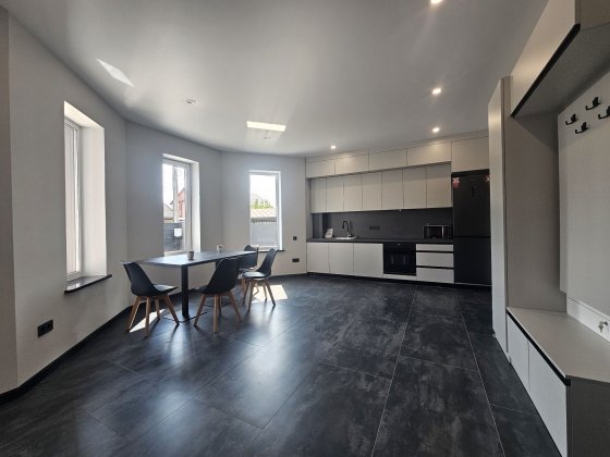 Оренда 60 кв комфорту,студія та спальня,тераса ,лазня Житомир