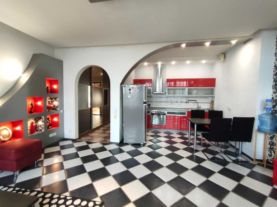 Стильна 3-х.кім у самому центрі Києва, метро Золоті Ворота Київ