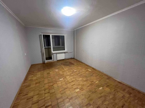 3-кімнатна квартира по вул. Вишняківська, 8-А Харківська Позняки Київ