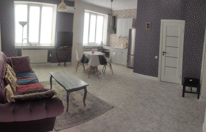 аренда 3х комнатная квартира возле ЦУМа - фото 1