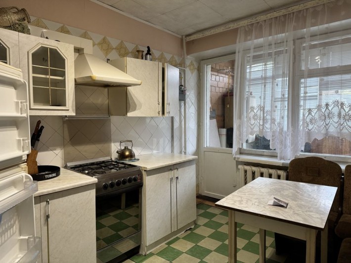 Здається трикімнатна квартира - фото 1