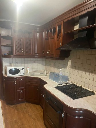 Оренда 4х кімн.квартири з автономним опаленням в центрі - фото 1