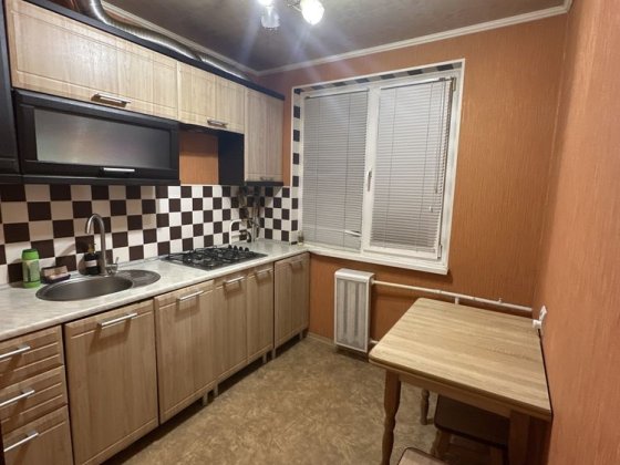 Здається 2 кімнатна на Князів Острозьких з ремонтом. Житомир