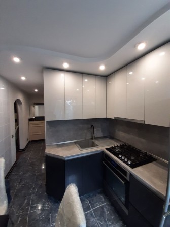 Здам в оренду 3 кімнатну квартиру ,Дарницький район ,Заслонова 20 - фото 1