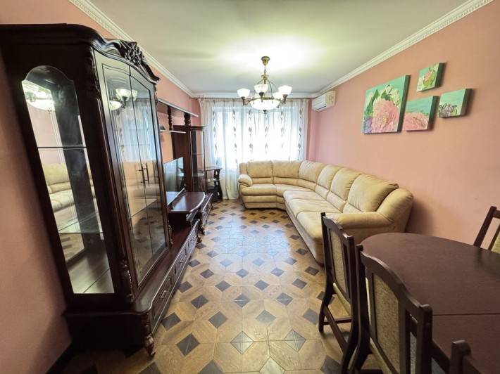 Здається 2х квартира на К.Василенка 4 - фото 1