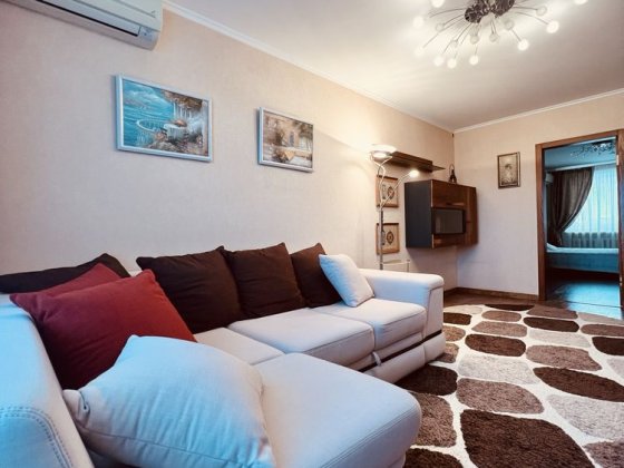 Аренда 4х комнатной квартиры Коммунар, Новокодацкий район Дніпро